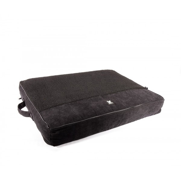 COUSSIN MASTER pour chien ou chat Collection ELEGANTE couleur noir MARTIN SELLIER