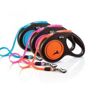 LAISSE RETRACTABLE NEON pour chiens avec SANGLE ROSE FLEXI - DOGFRENCHTOUCH