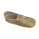 FRIANDISE pour chien CHAUSSURE peau de buffle 8 cm BEEZTEES - DOGFRENCHTOUCH